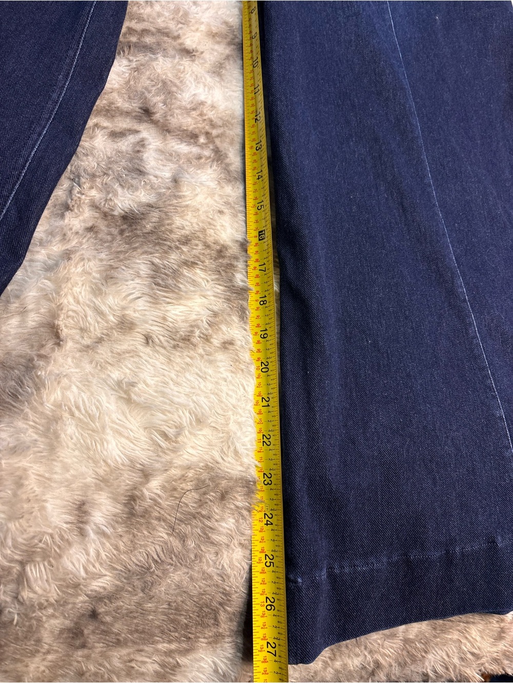 HALARA Indigo Denim Jeans with Brand Tag - Picture 6 of 8
